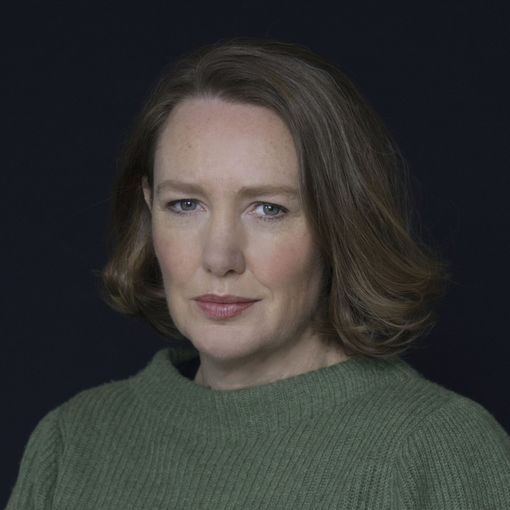 Portici di Carta 2024: la chiusura &quot;extra&quot; con Paula Hawkins, autrice de La ragazza del treno
