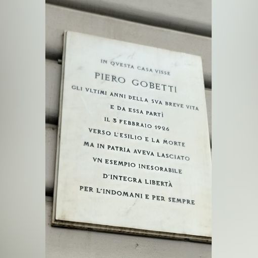A Torino c'è la casa dove Piero Gobetti visse insieme alla consorte