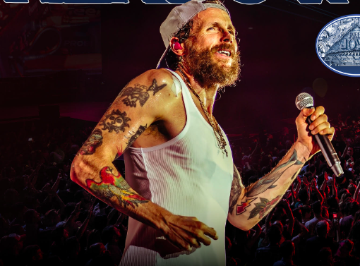 Jovanotti torna in tour nei Palasport e fa tappa all'Inalpi Arenna