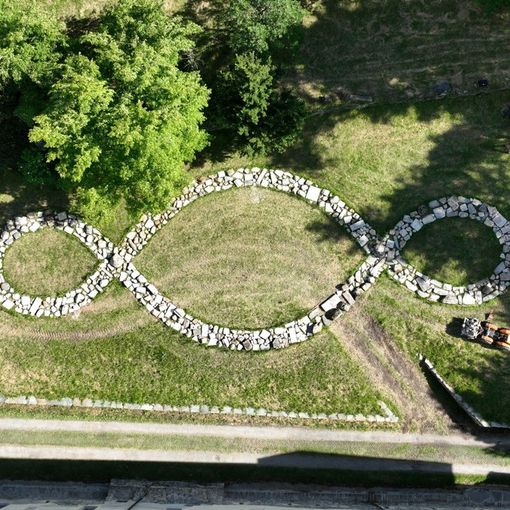 All'Abbazia di Novalesa l'ultima installazione del Terzo Paradiso di Michelangelo Pistoletto