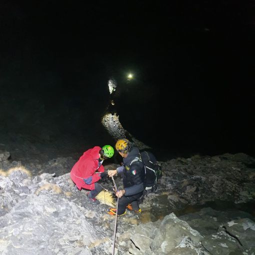 Cesana Torinese, due escursioniste bloccate vicino alla Cima Dorlier: portate in salvo dal Soccorso Alpino
