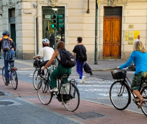 Da Torino a Matera in bicicletta per i diritti delle lavoratrici e i lavoratori del Turismo