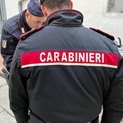 Ciriè: massacra di botte la moglie e scappa. Latitante un uomo di 46 anni