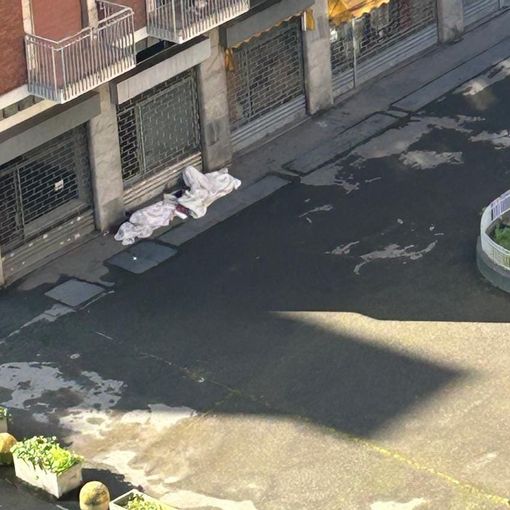 Corso Taranto invaso dal degrado, la città risponde ai residenti