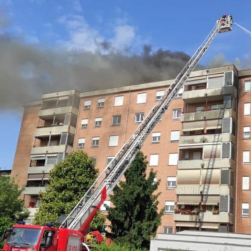 Incendio a Collegno