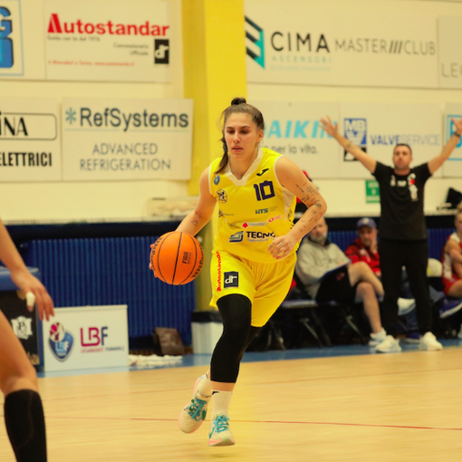 Basket, A2 LBF: il Moncalieri regge solo per 15 minuti,  poi Costa Masnaga guida fino alla fine