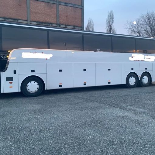 Un bus di linea internazionale sequestrato dalla municipale