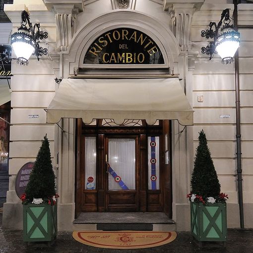 Il ristorante Del Cambio sostiene la costruzione del Centro Paideia: è la &quot;ricetta del cuore&quot;