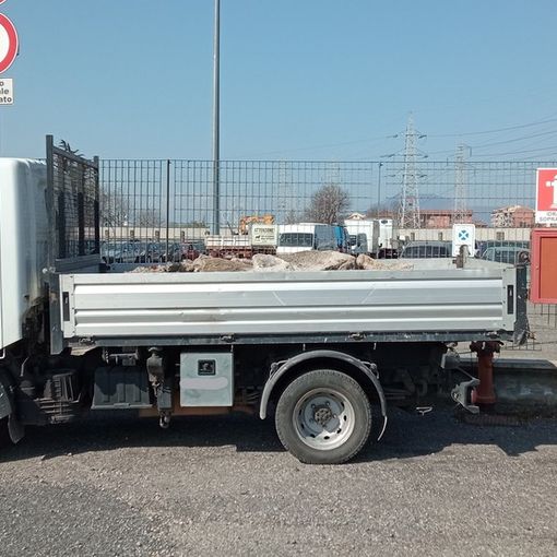 camion trasporto macerie