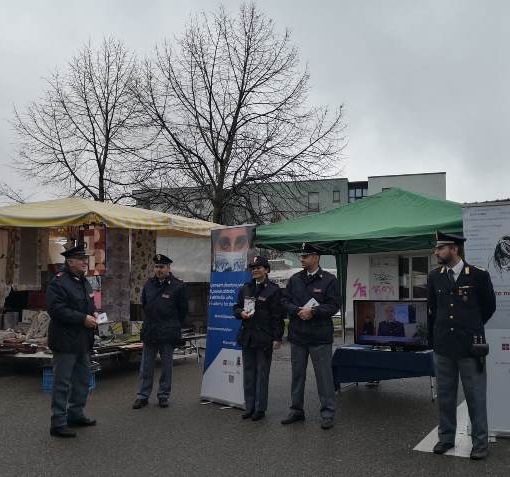 camper della polizia - foto d'archivio