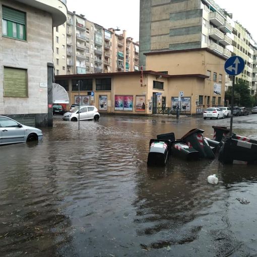 Strade, cantine e garage allagati: situazione critica nella zona ovest di Torino dopo il forte temporale di lunedì