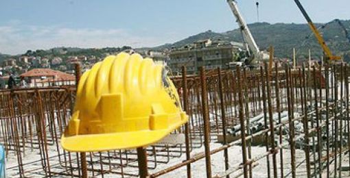Prevenzione e sicurezza nei luoghi di lavoro: il Comune approva una mozione