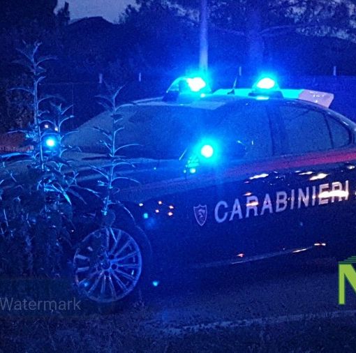 auto dei carabinieri