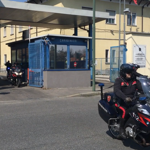 Tenta di rubare una smerigliatrice da 100 euro ma viene scoperta: in manette