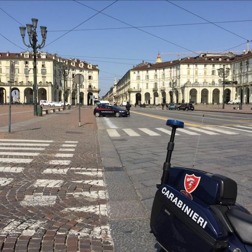 Rubano cellulare ad un anziano, poi lo ricattano per restituirlo: Carabinieri fermano baby gang in rosa