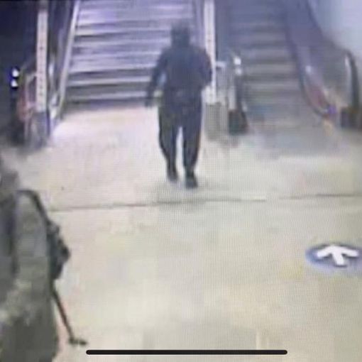 aggressione in metropolitana - foto d'archivio
