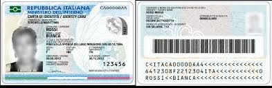 Addio ai vecchi documenti, da domani il Comune emetterà solo carte d'identità elettroniche