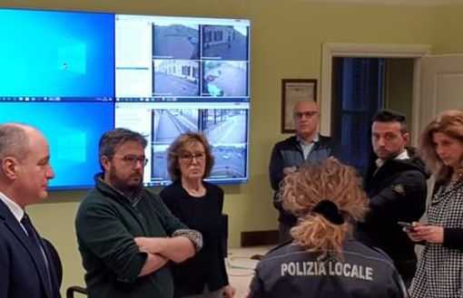 Coronavirus, il sindaco Casciano e l'assessore Manfredi scrivono agli esercenti di Collegno: &quot;Riorganizziamo la città&quot;
