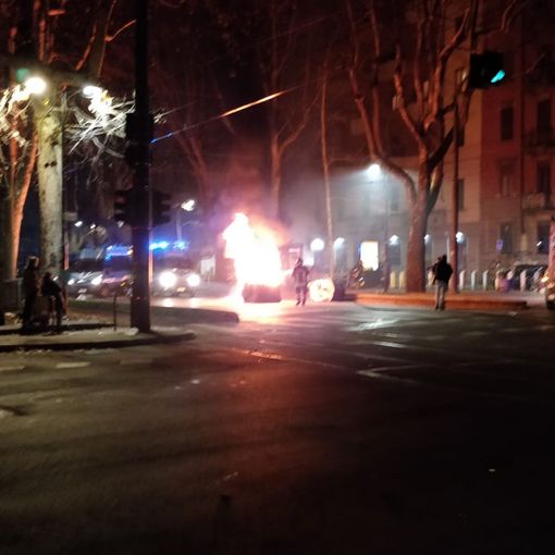 Scarcerati gli undici anarchici arrestati per i disordini di sabato a Torino