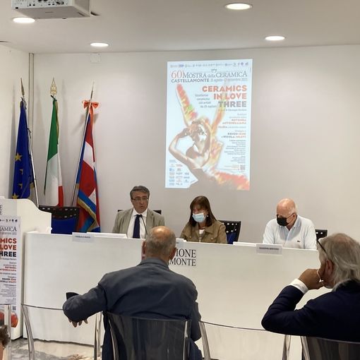 Conferenza stampa