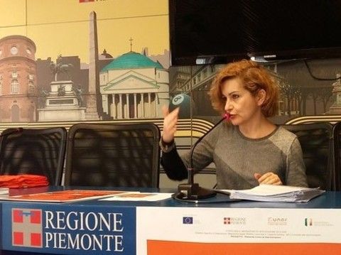Manifesti anti-migranti a Giaveno, la Regione: &quot;Sono offensivi, rimuoveteli&quot;
