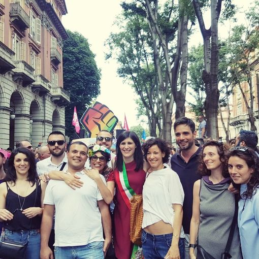 La sindaca Chiara Appendino al gay pride 2018