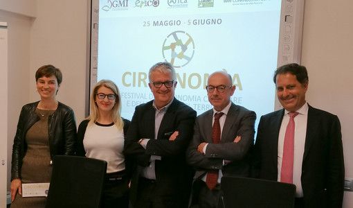 Tra le Langhe, Cuneo e Torino torna il festival dell’economia che guarda all’ambiente
