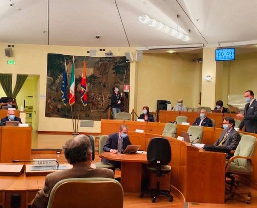 Le opposizioni di nuovo all'attacco: &quot;Cirio smetta di dare le colpe ad altri&quot;