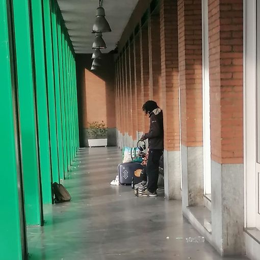 &quot;inaccettabile che Circoscrizione e Comune di Torino continuino ad ignorare un fenomeno, come quello degli accampamenti abusivi nei giardini pubblici,
