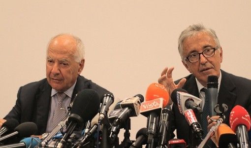 Autostrade: &quot;Otto mesi per demolire e ricostruire&quot;. &quot;Strazio&quot;, ma niente scuse