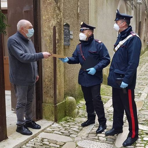 Agli anziani più fragili anche in provincia di Torino le pensioni in contanti consegnate dai carabinieri