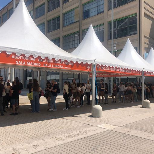 La Camera di Commercio &quot;attraversa lo specchio&quot; al Salone del Libro 2023
