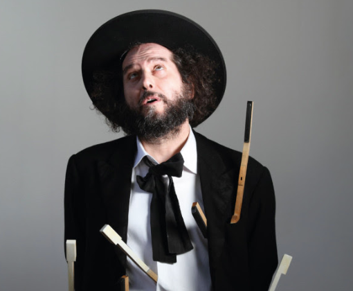 Vinicio Capossela in concerto al Teatro Colosseo per il tour &quot;Con i tasti che abbiamo&quot;