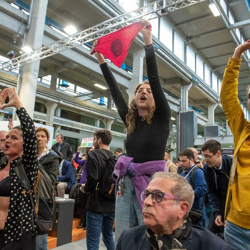 roccella contestata al salone
