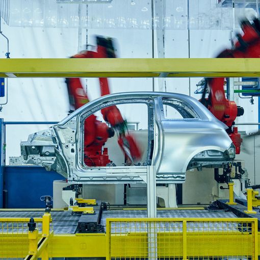 Stellantis: 20 miliardi euro di ricavi incrementali annuali entro il 2030