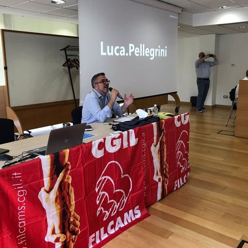 Grande distribuzione, quale futuro? A Torino lo spettro dell’E-Commerce e dei franchising aleggia sui lavoratori [VIDEO]
