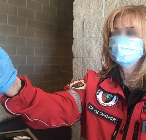 Coronavirus, il 118: &quot;Un solo famigliare a far la spesa, si evitino i luoghi di assembramento&quot;