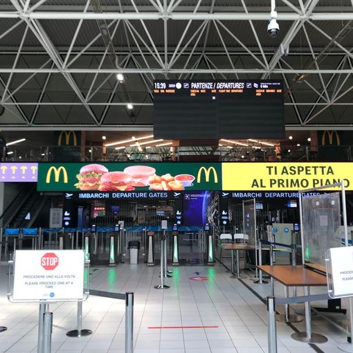 Regione Piemonte, pugno duro di Cirio: regole più rigide per l'ingresso o il rientro dell'estero