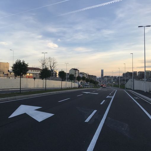 Corso Venezia riapre, ma la partenza è soft: la strada percorsa da pochissime auto