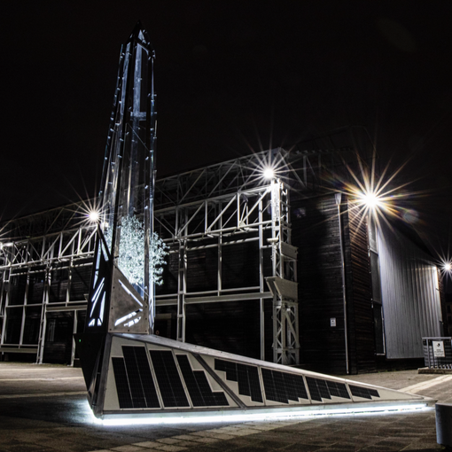Un &quot;Cristallo di luce&quot; illumina l’Envi Park di Torino
