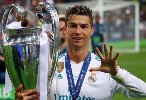 CR7, l’uomo che ha sposato la Signora per 232 milioni. E vuole portarle in dote la Champions
