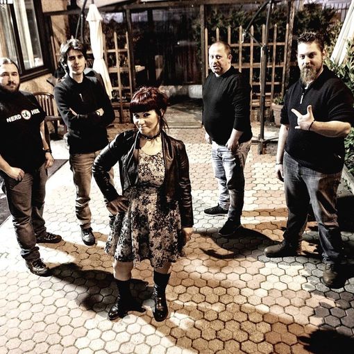Musica, i torinesi Dayslived preparano il nuovo disco e un live