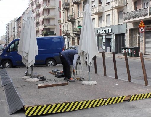 dehors - foto di archivio