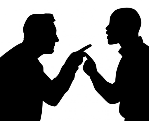 Psicologia, discutere tra chi ha idee diverse fa bene. E fa anche cambiare opinione e convinzioni
