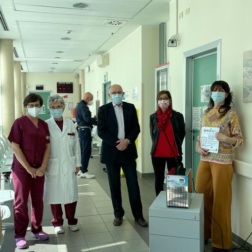 Un dispositivo Qubozone UVC Plus per la sanificazione degli ambulatori all'ospedale San Luigi di Orbassano