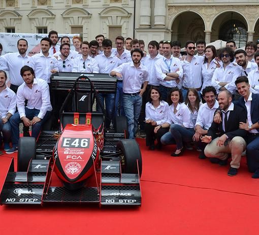 Presentata al Salone dell'Auto la monoposto elettrica fatta da 70 studenti