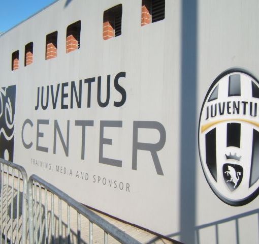 Juventus: al via al raduno a Vinovo, ci sono Dybala e Pjanic