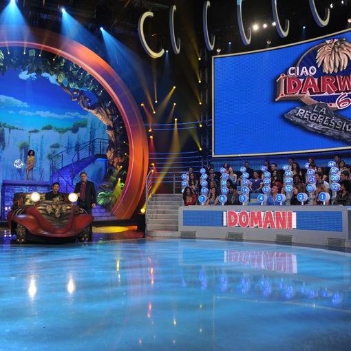 Polemica tra la Regione e &quot;Ciao Darwin&quot;: il casting per razzisti e omofobi