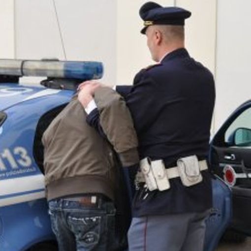 Sequestro di persona, lesioni e sfruttamento della prostituzione: con queste accuse fermato dalla Polizia un cittadino albanese