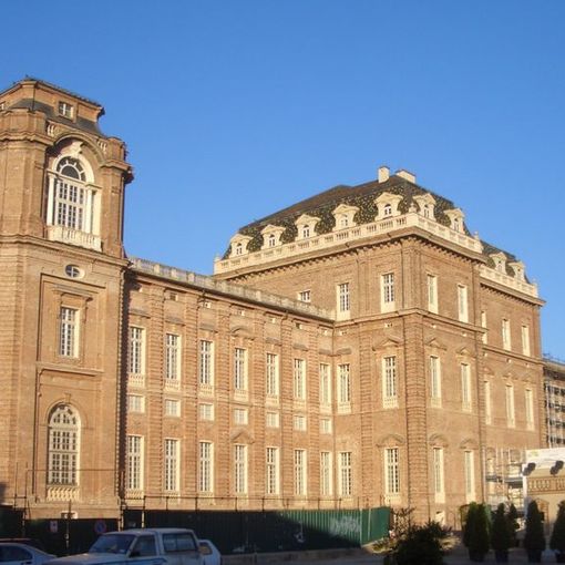 Venaria invita tutti al Club to club: chi arriva con il car pooling entra e parcheggia gratis